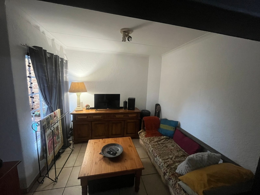 3 Bedroom Property for Sale in Safari Gardens North West